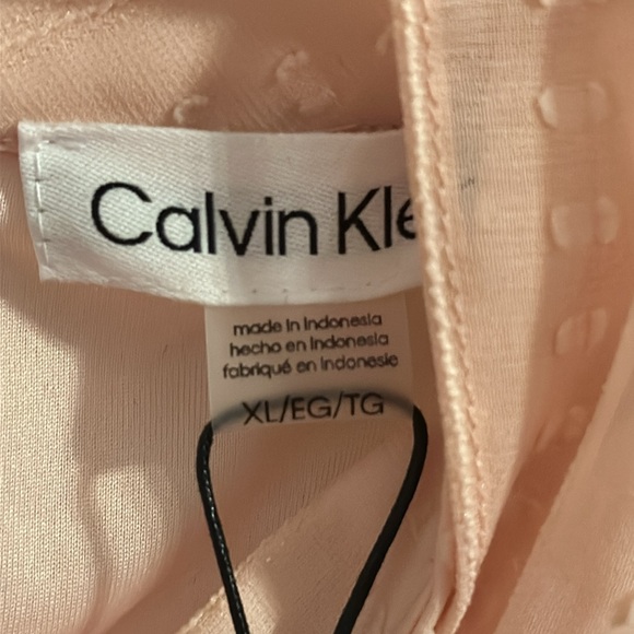 Calvin Klein Women’s Sleeveless Blouses in Pink and Cream, Size 16 NWT - Picture 13 of 16